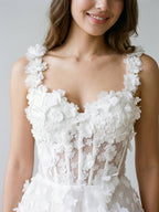 White Lace A-Line Sweetheart Criss-Cross Straps Mini Homecoming Dress with 3D Flowers - Curvevia