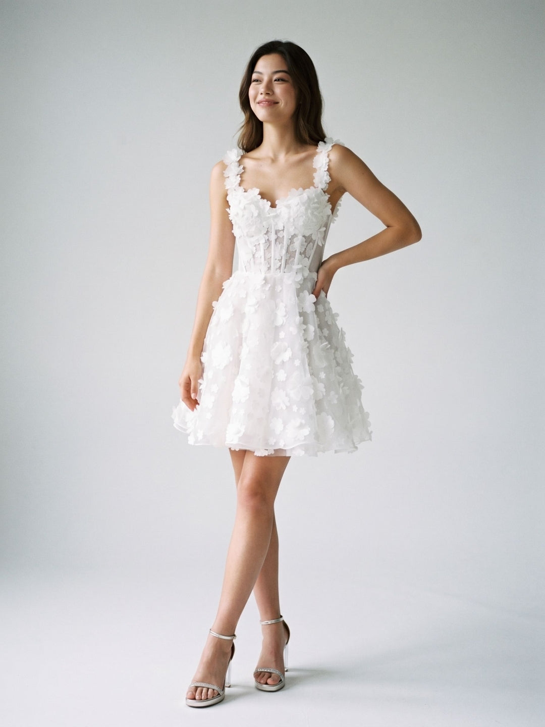 White Lace A-Line Sweetheart Criss-Cross Straps Mini Homecoming Dress with 3D Flowers - Curvevia