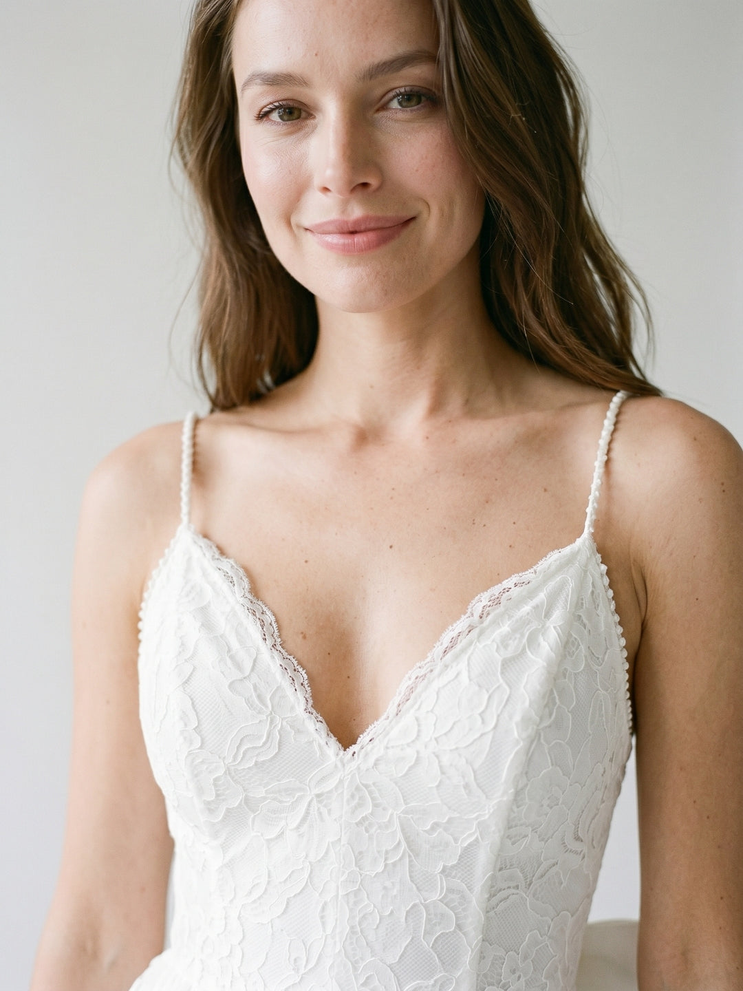White Lace A-Line V-Neck Backless Short Homecoming Dress with Bow - Curvevia