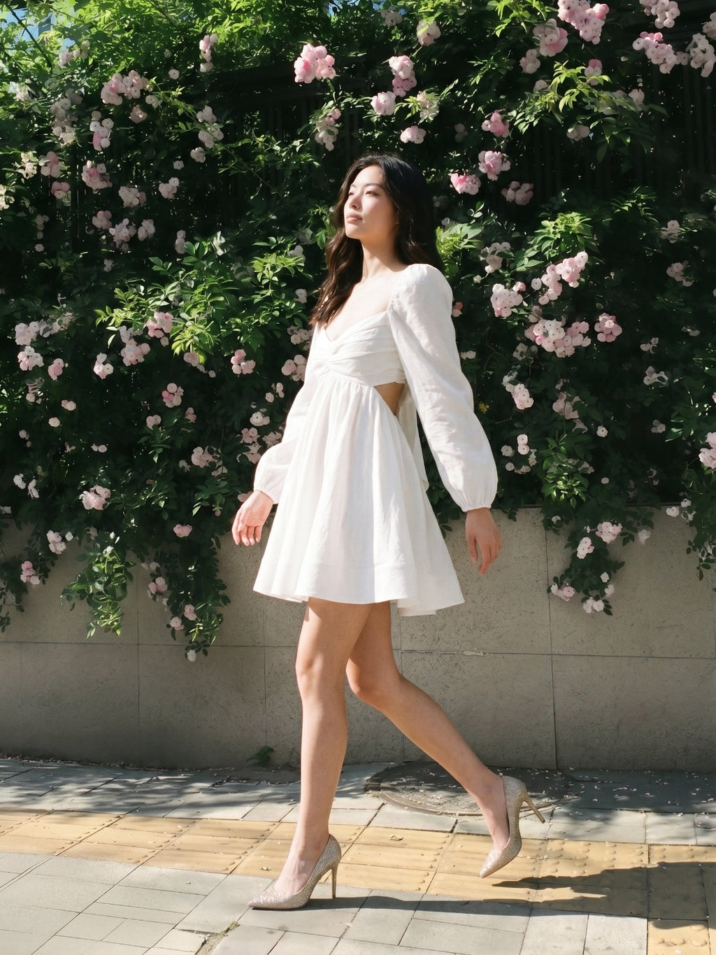 White Matte Satin A-Line V-Neck Keyhole Back Short Homecoming Dress with Pleating - Curvevia
