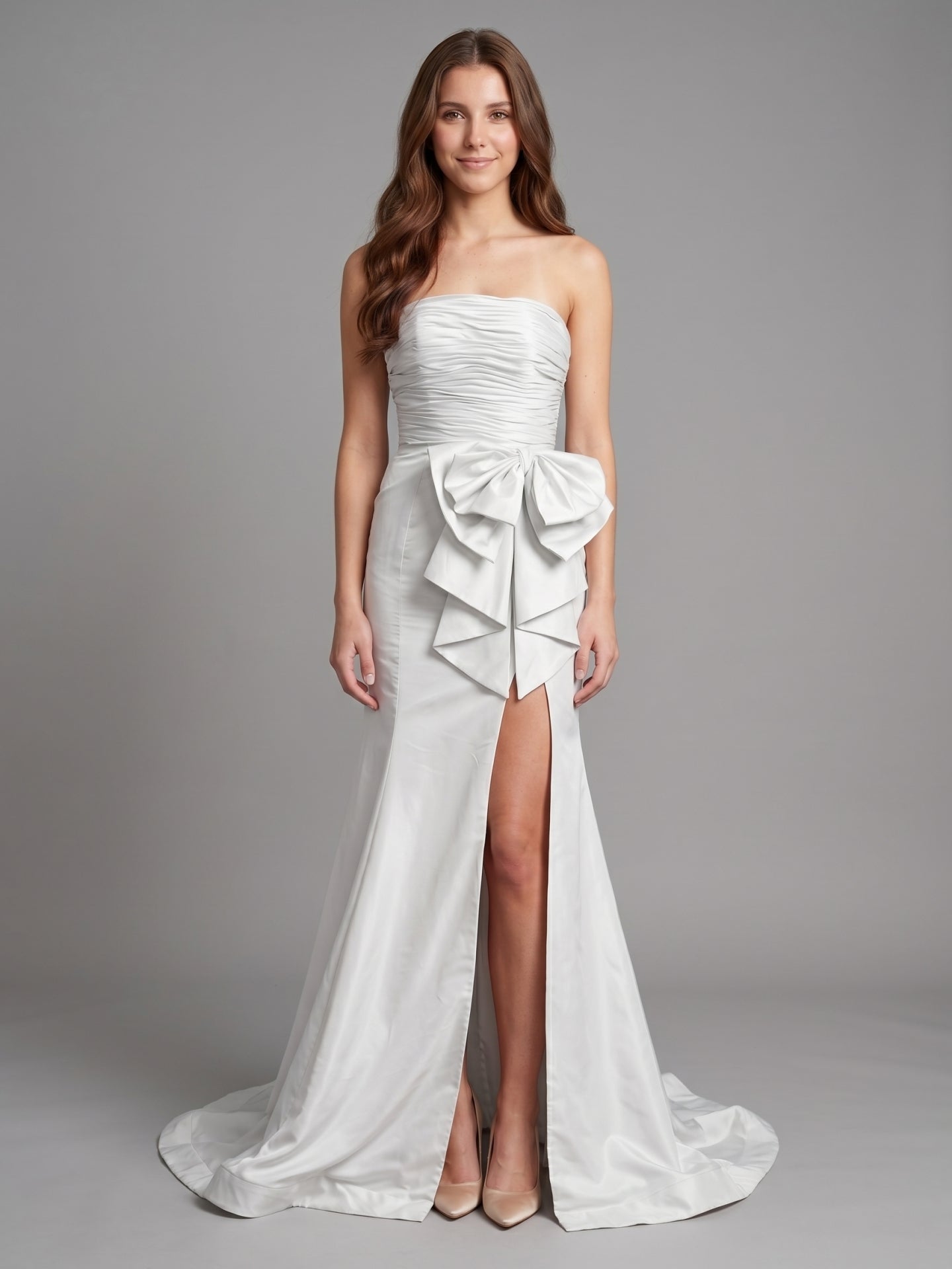 White Matte Satin Sheath Straight Neck Backless Floor-Length Bridesmaid Dress with Bow - Curvevia