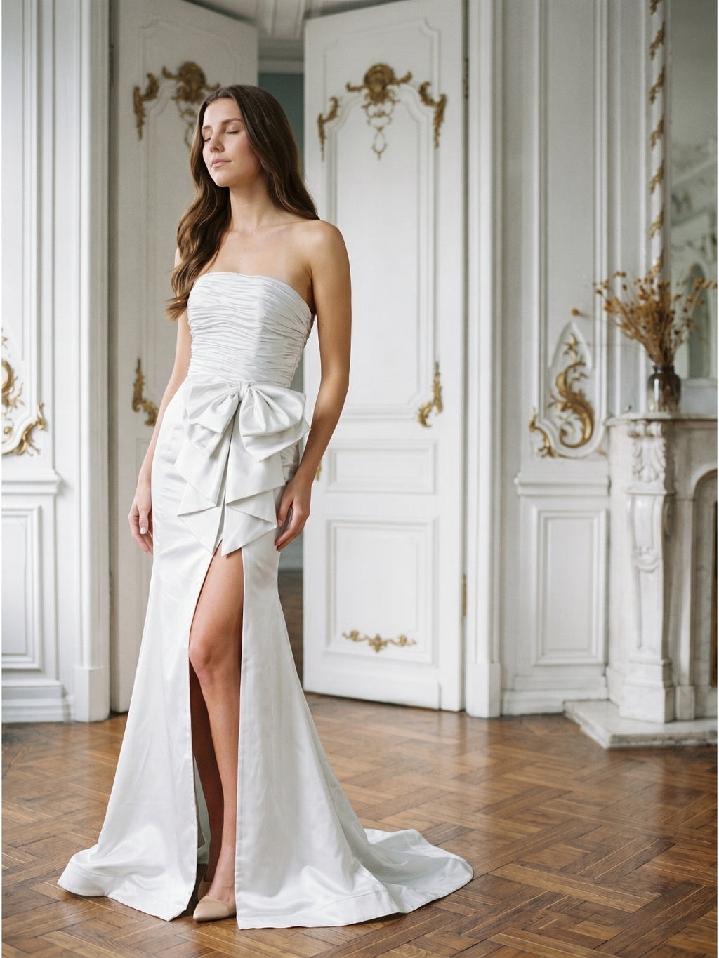 White Matte Satin Sheath Straight Neck Backless Floor-Length Bridesmaid Dress with Bow - Curvevia