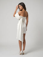 White Satin Column Sweetheart Backless Short Homecoming Dress with Pleating - Curvevia