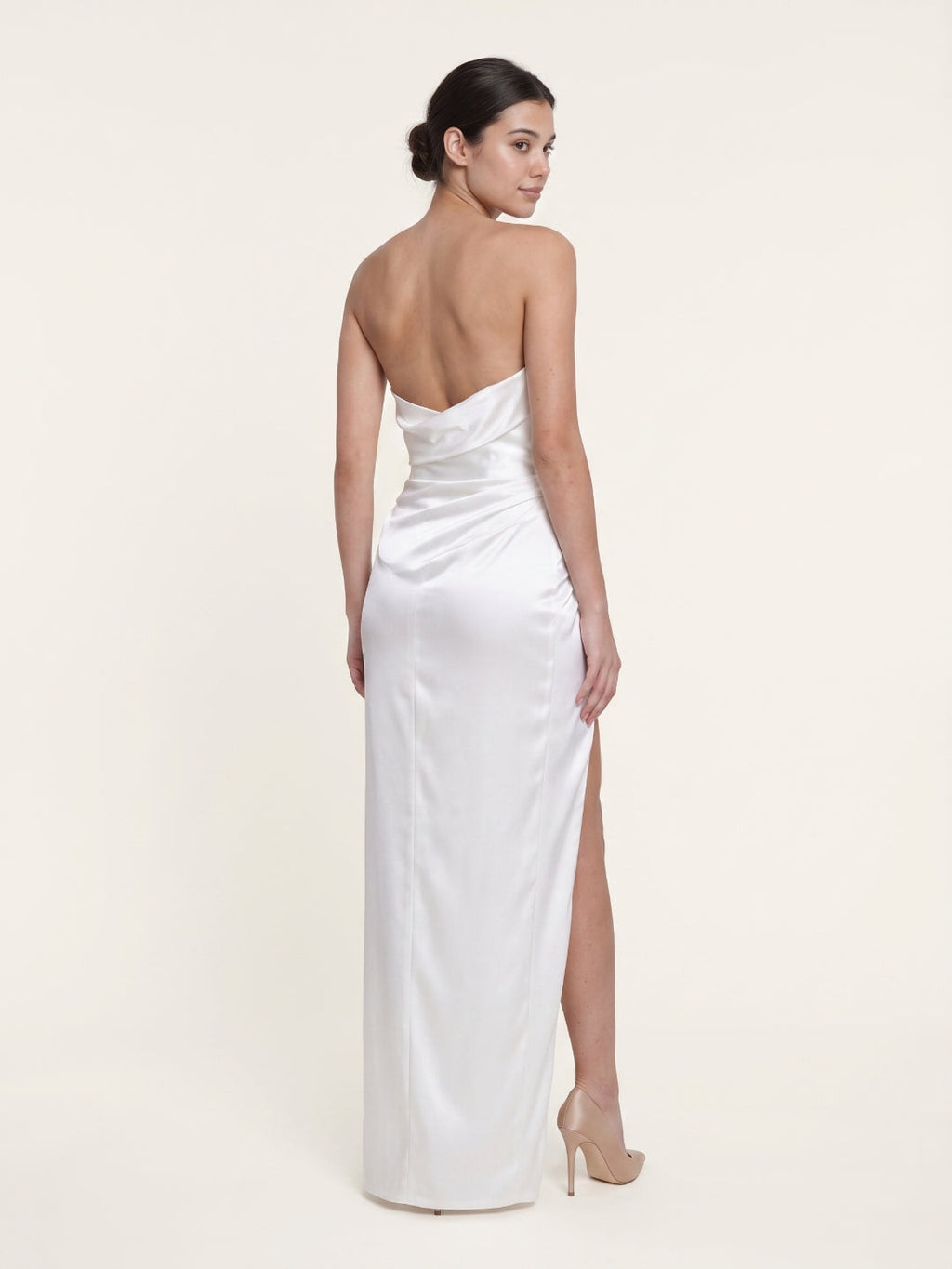 White Satin Empire Straight Neck Backless Floor-Length Bridesmaid Dress with Pleats - Curvevia