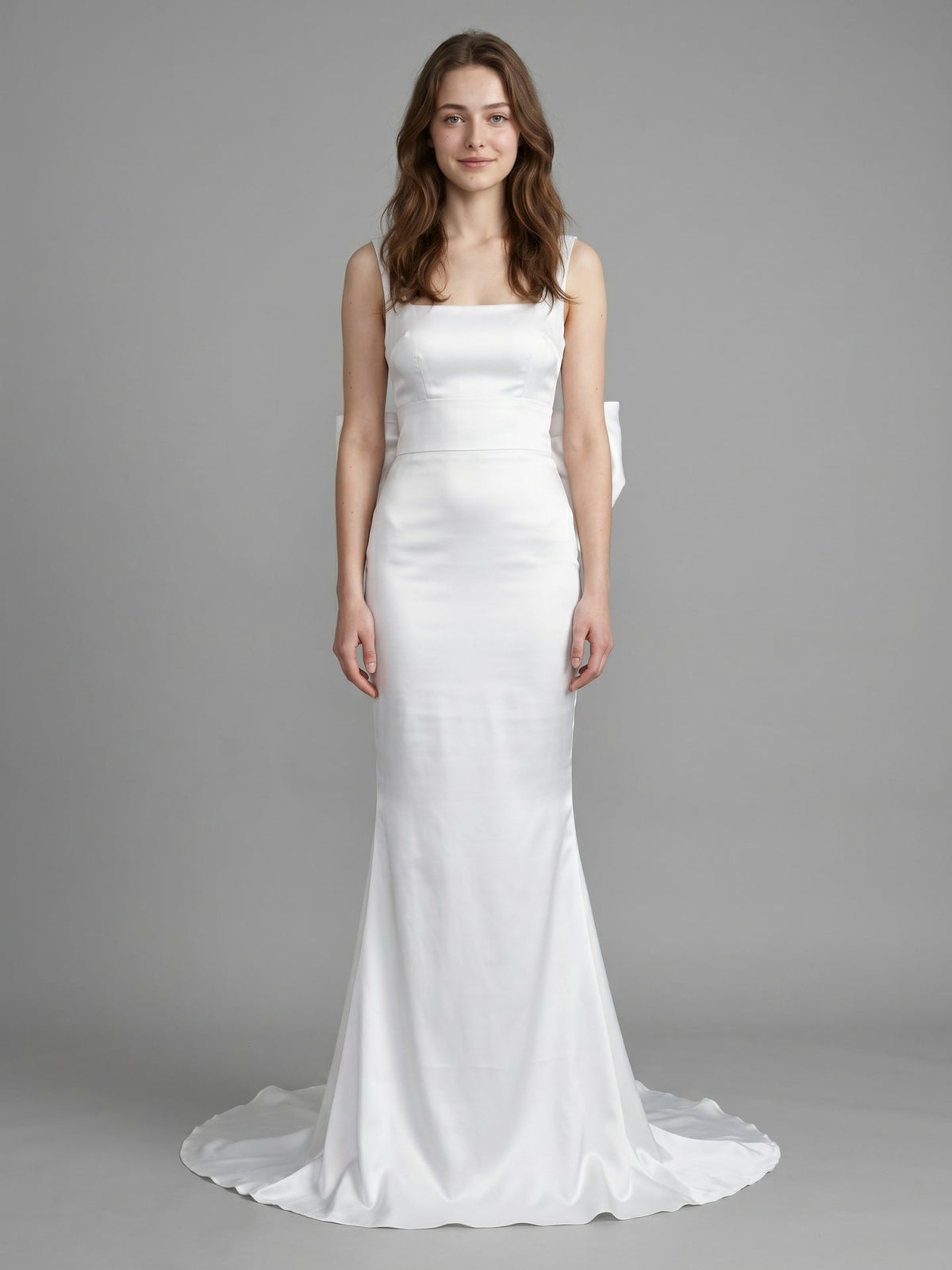 White Satin Mermaid Square Neck Backless Floor-Length Bridesmaid Dress with Bow - Curvevia
