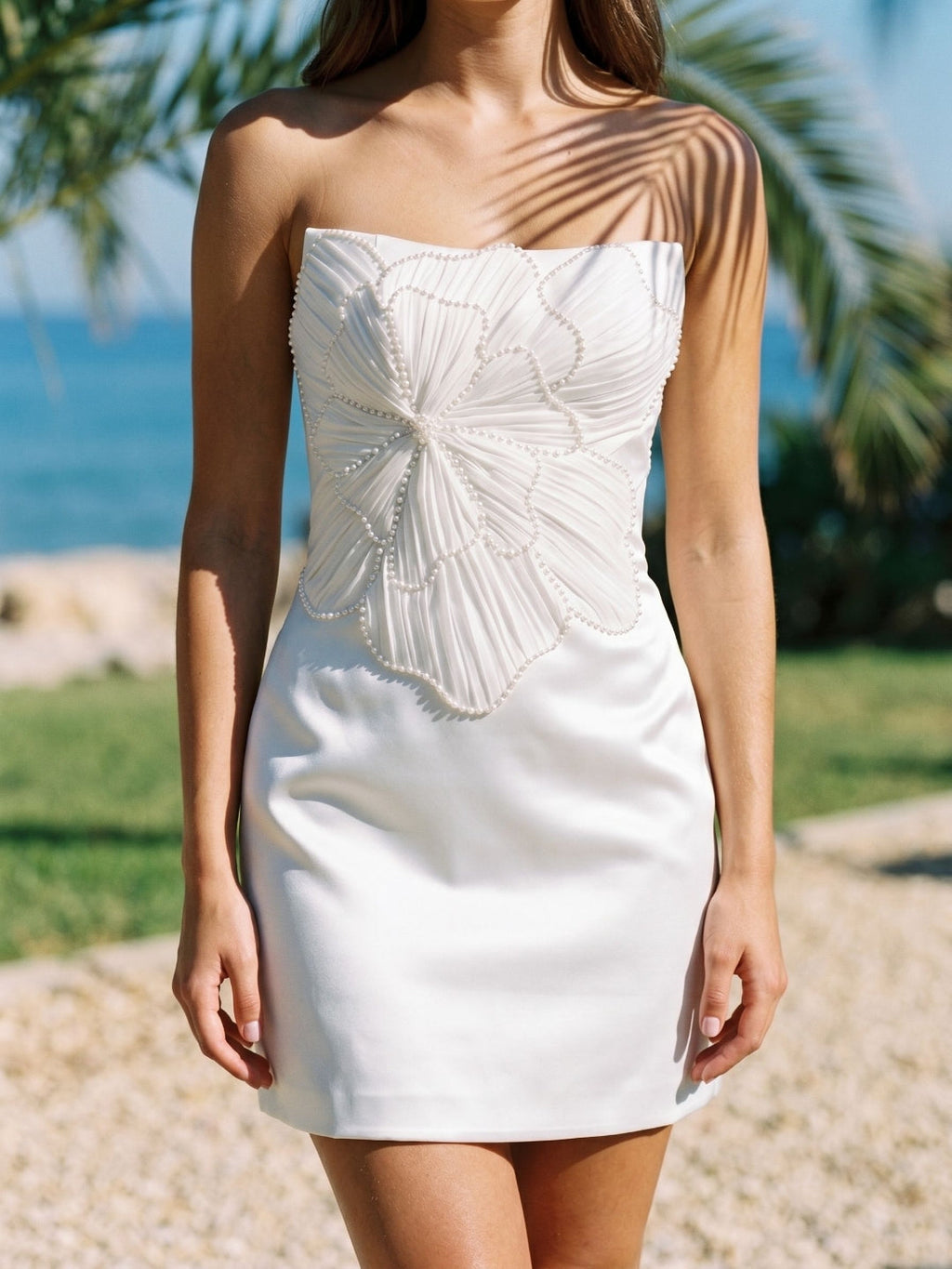 White Satin Sheath Straight Neck Back Zip short Dress with Beading - Curvevia