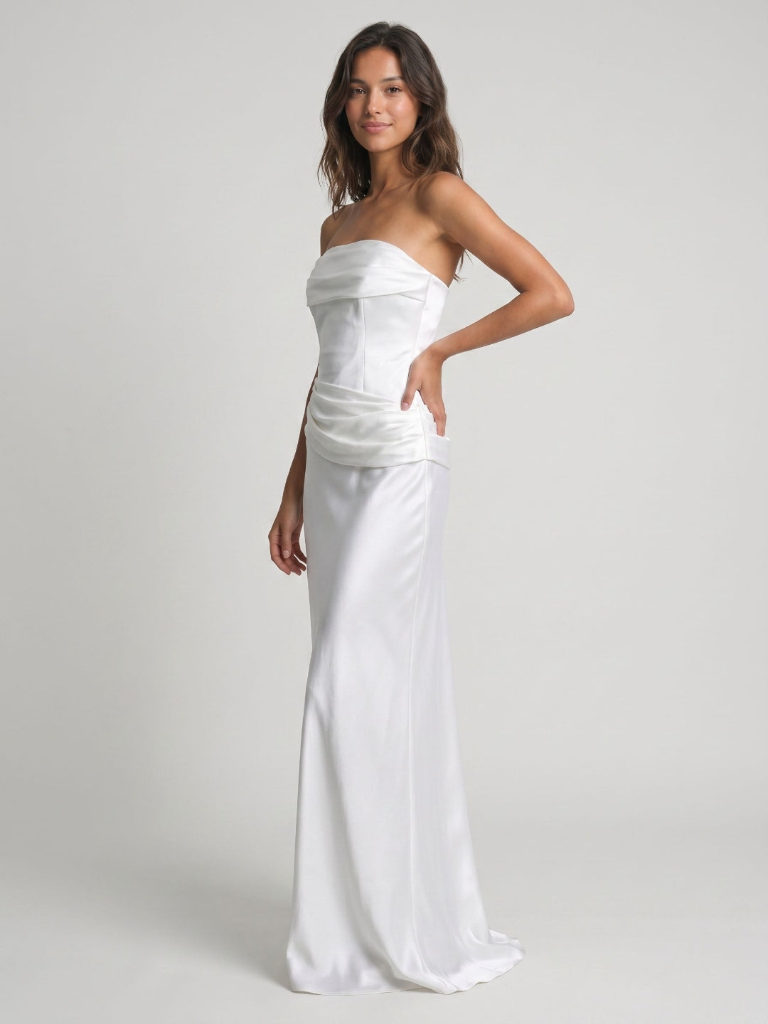 White Satin Sheath Straight Neck Side Zip Floor-Length Dress with Pleating - Curvevia