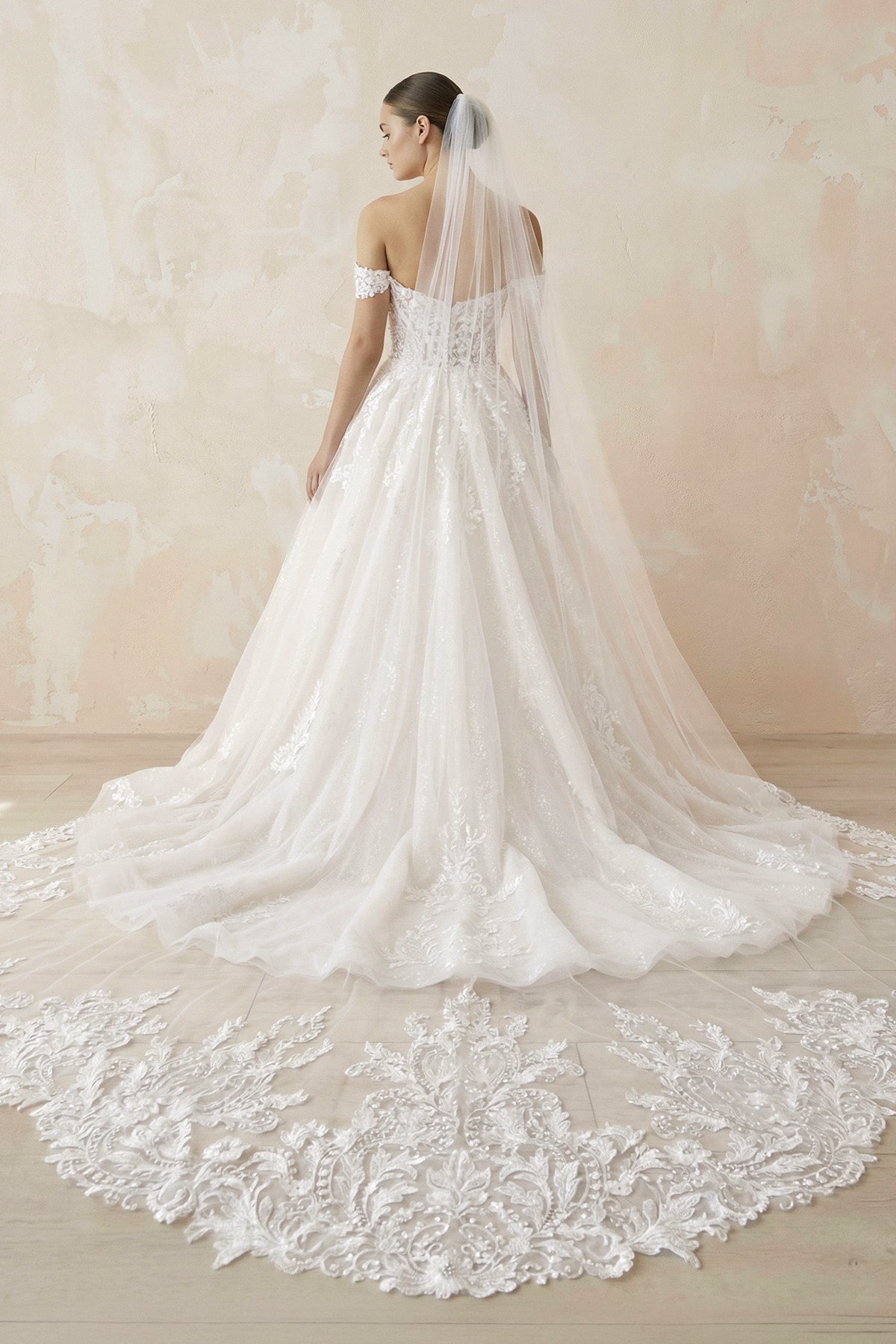 Off the Shoulder Romantic Lace Wedding Dress Bridal Gown - Curvevia