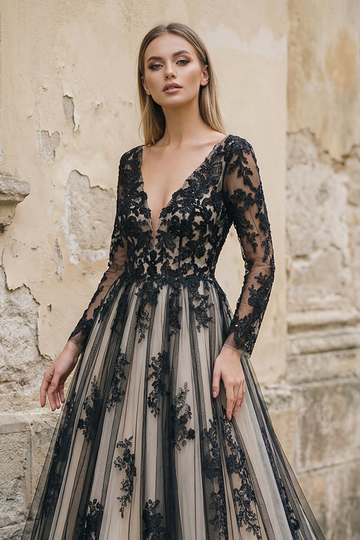 Non-Traditional Gothic Black and White Boho Lace Wedding Dress Flowy Forest Sleeved Backless Bridal Gown with Court Train - Curvevia