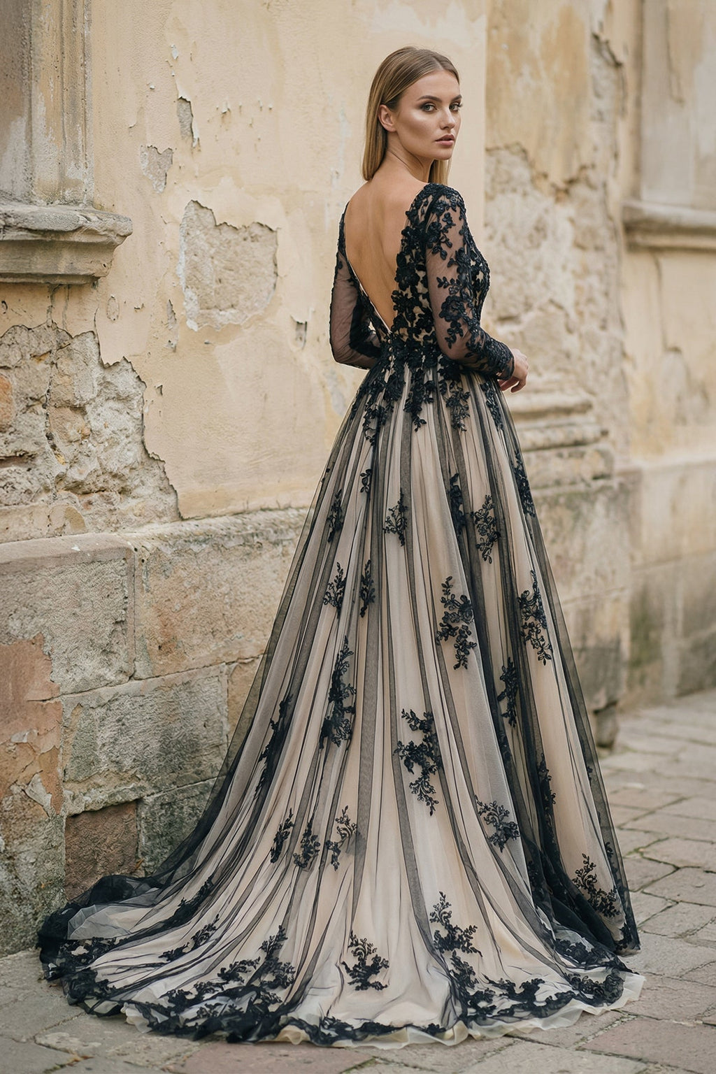 Non-Traditional Gothic Black and White Boho Lace Wedding Dress Flowy Forest Sleeved Backless Bridal Gown with Court Train - Curvevia