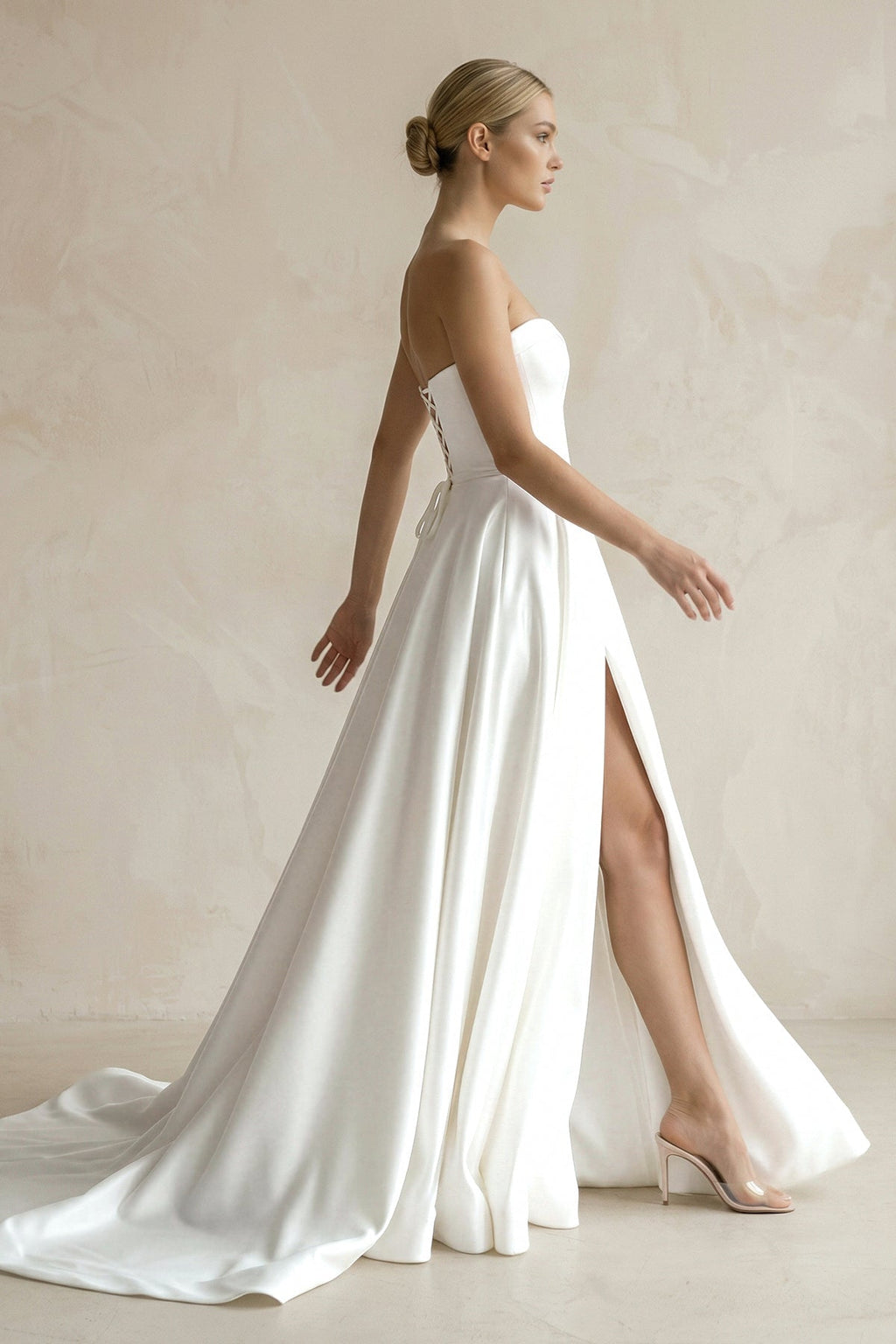 A-Line Sweetheart White Satin Wedding Dresses With Slit - Curvevia