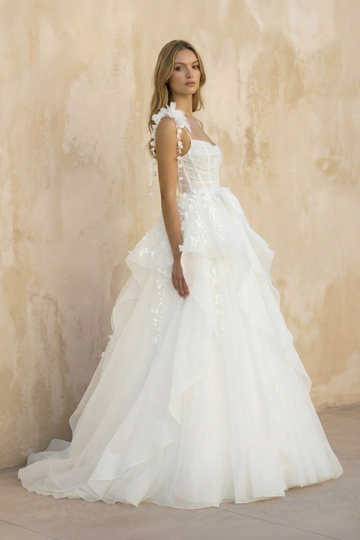 Ball-Gown Tulle Wedding Dress With Floral in White - Curvevia