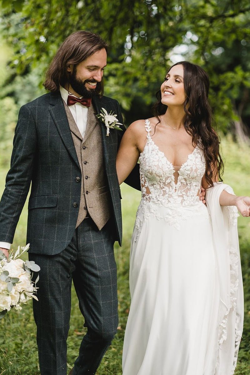Boho A-Line V Neck Chiffon Wedding Dresses with Appliques - Curvevia