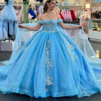 Ball-Gown Sky Blue Appliques Quinceanera Dresses with Cape - Curvevia