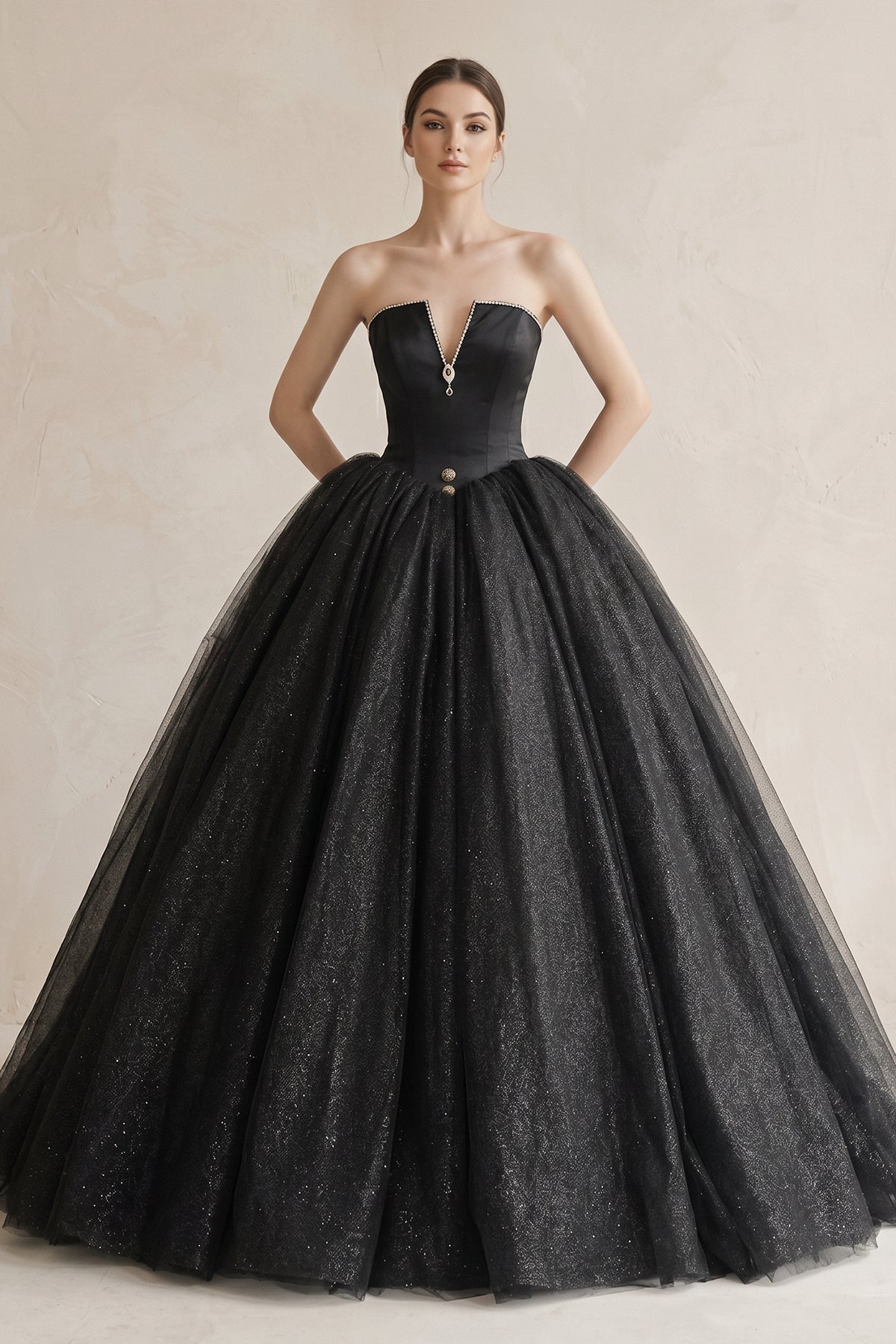 Ball-Gown Tulle Plunging Wedding Dress in Black - Curvevia