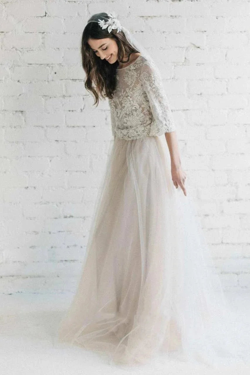 Bateau Lace Half Sleeve A-Line Tulle Dress With Low-V Back - Curvevia