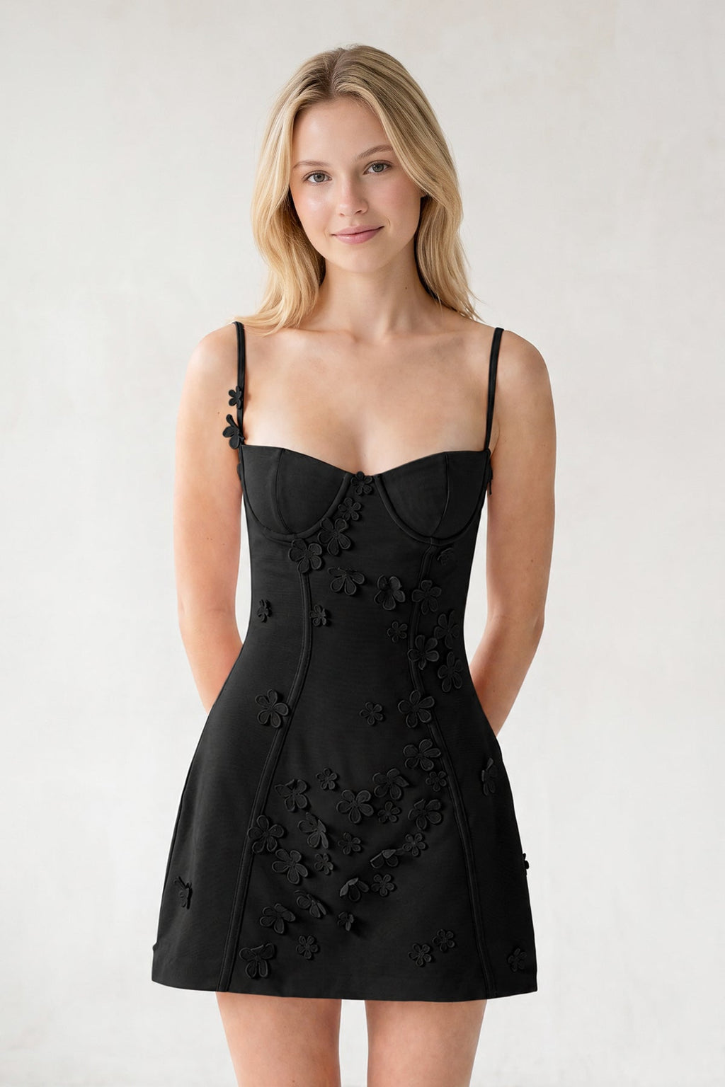 Pink A-Line Appliqued Spaghetti Straps Short Homecoming Dress - Curvevia