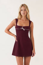 Black Square Neck A-Line Satin Homecoming Dress With Lace-Up Back - Curvevia