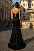 White Sweetheart V Neck Long Prom Dress With Slit - Curvevia