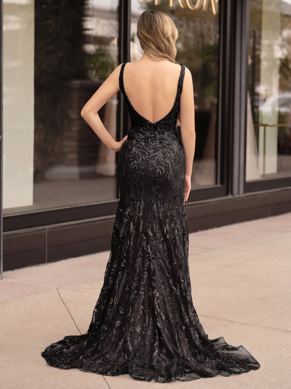 Mermaid V Neck Sequined Lace Evening Dress with Slit - Curvevia