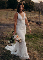 Bohemian Lace wedding Dresses Mermaid V-Neck Backless Bridal Gowns - Curvevia