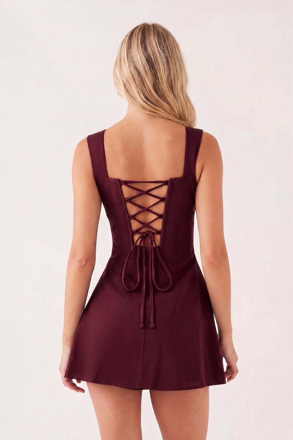 Black Square Neck A-Line Satin Homecoming Dress With Lace-Up Back - Curvevia