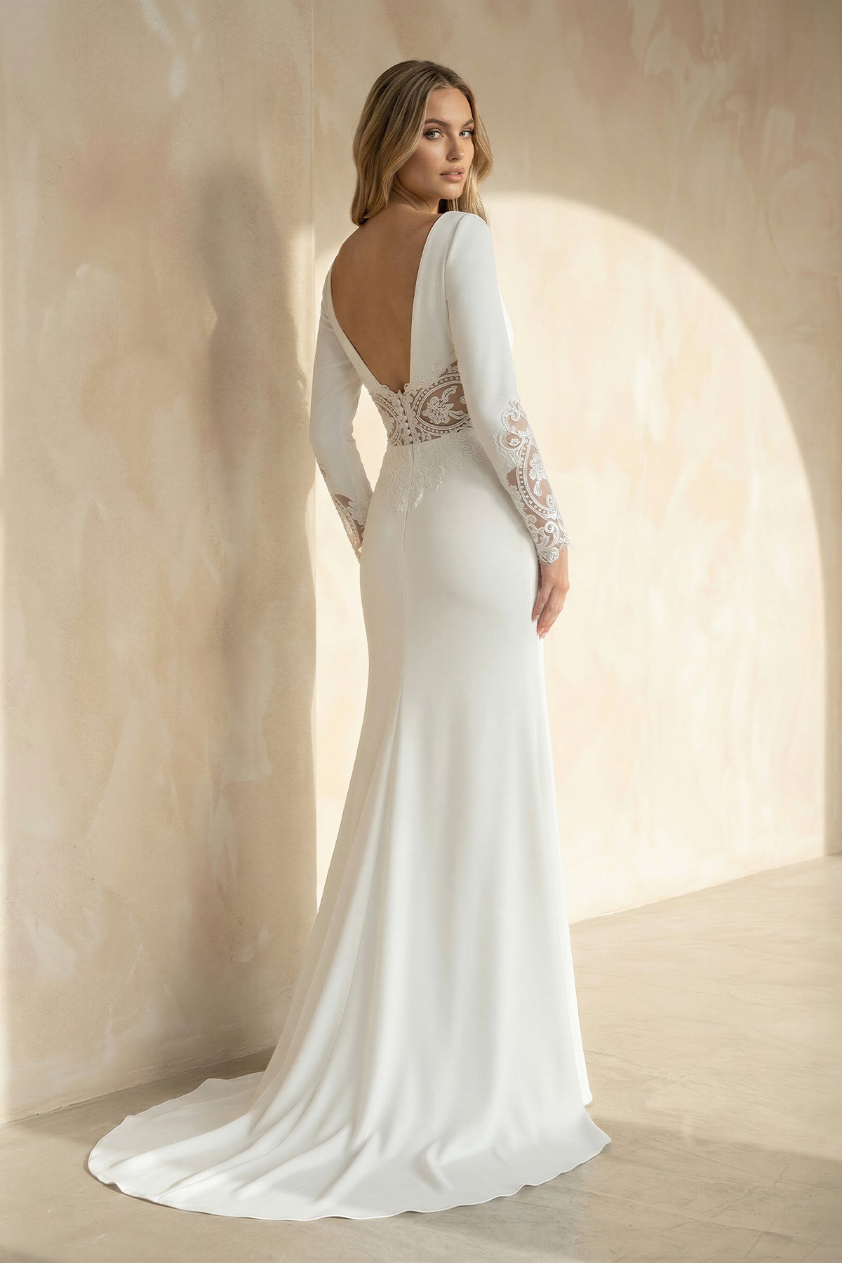 Casual V-neck mermaid Sweep Train Long Sleeve Wedding Dress With Slit - Curvevia