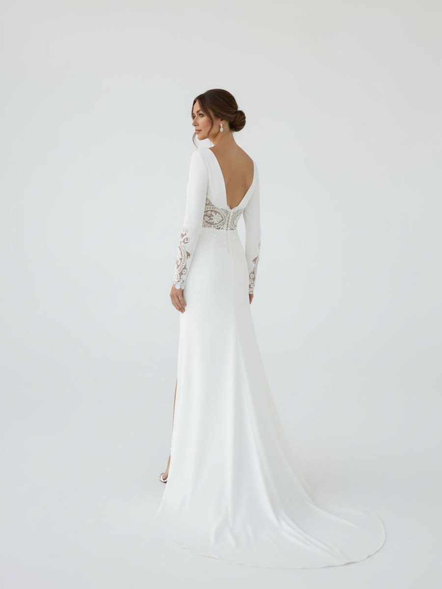 Casual V-neck mermaid Sweep Train Long Sleeve Wedding Dress With Slit - Curvevia