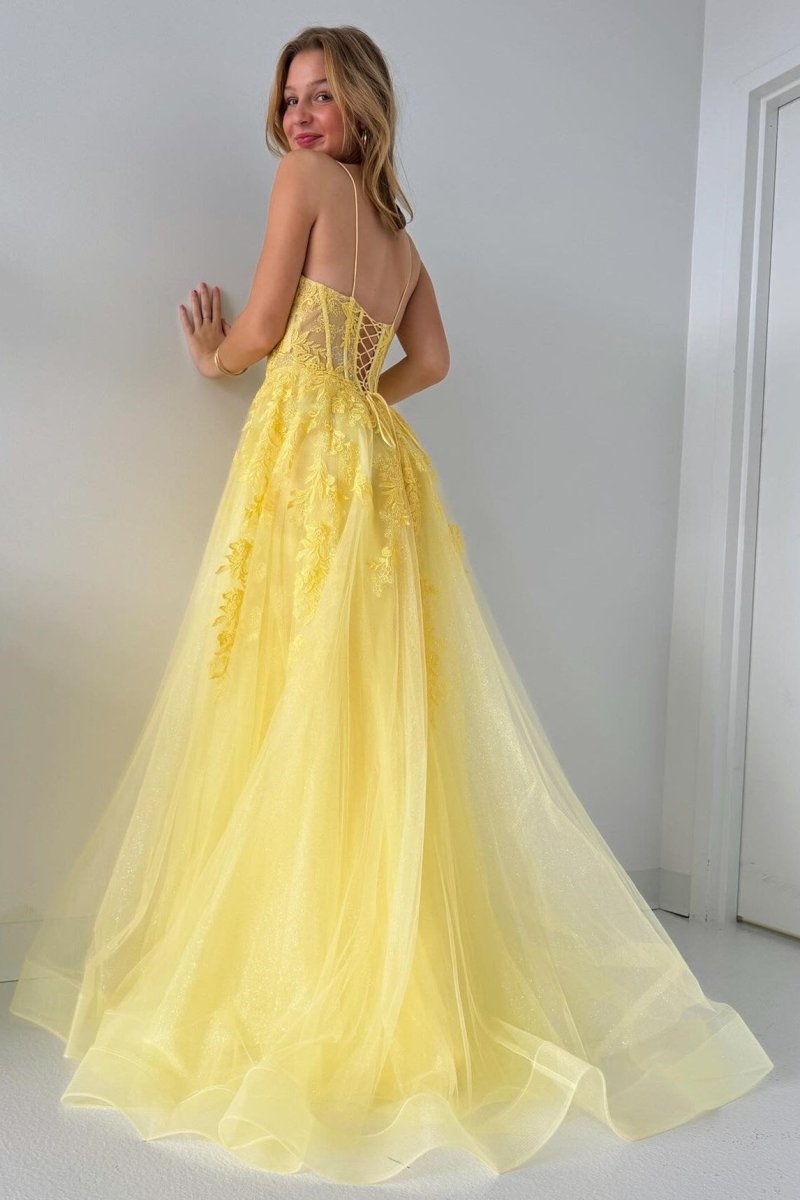 Tulle Appliques Lace-Up A-Line Long Wedding Guest Dress - Curvevia