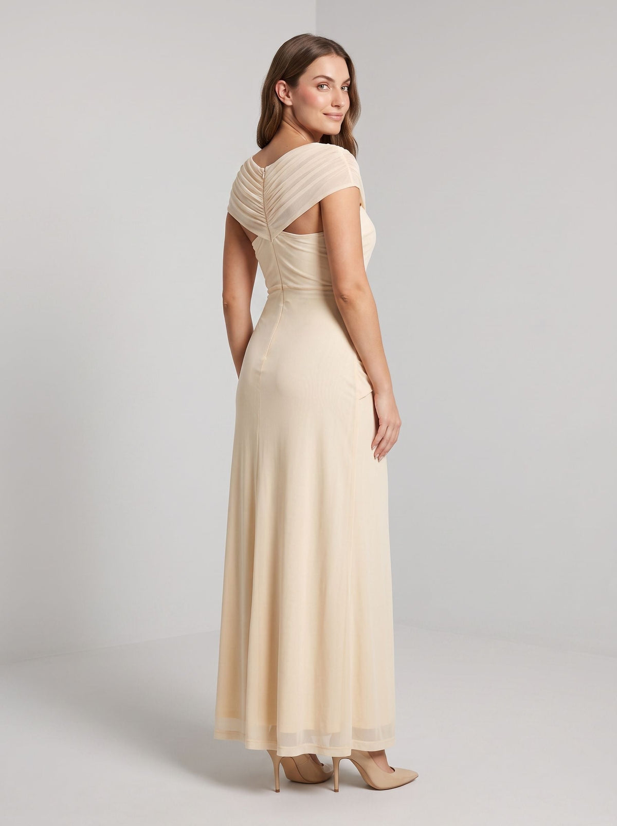 Butter Tulle Sheath V-Neck Back Zip Floor-Length Dress with Ruched Detailing - Curvevia