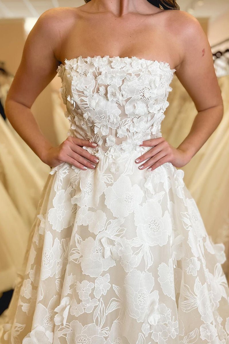 A-Line Strapless Floral Lace Wedding Dresses - Curvevia