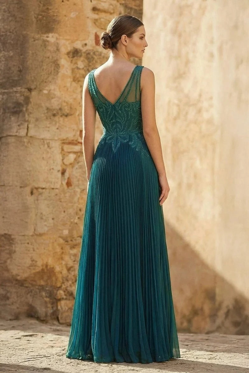 Dark Green A-line V-neck Chiffon Prom Dress - Curvevia