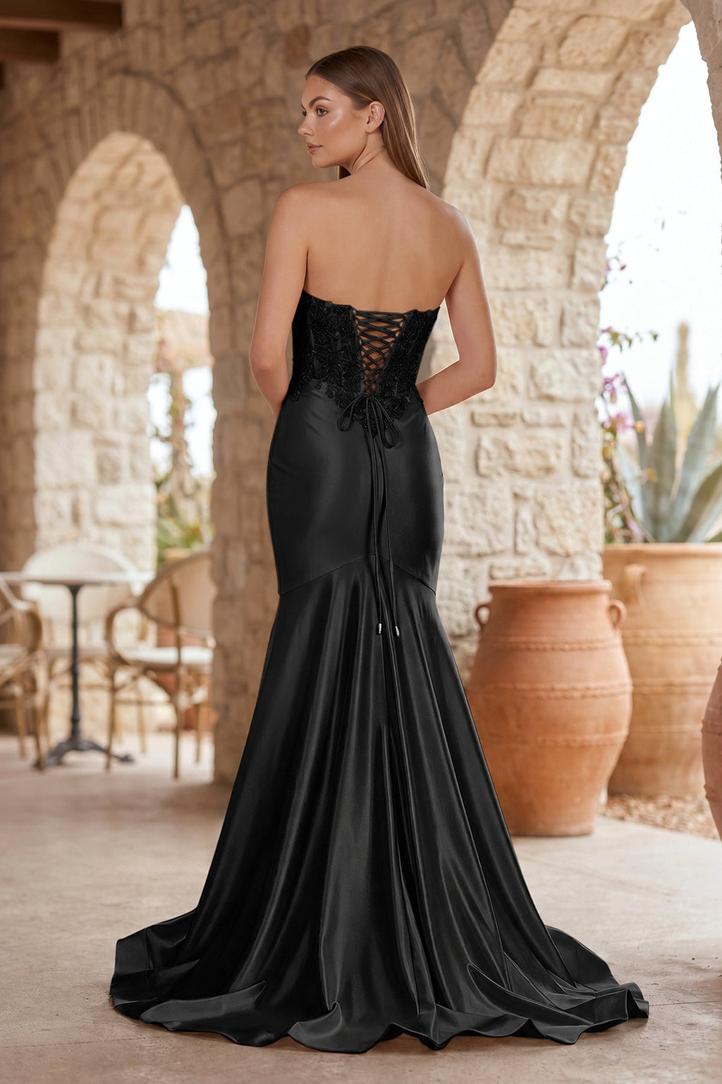 Mermaid Sweetheart Lace Satin Black Evening Dress with Slit - Curvevia