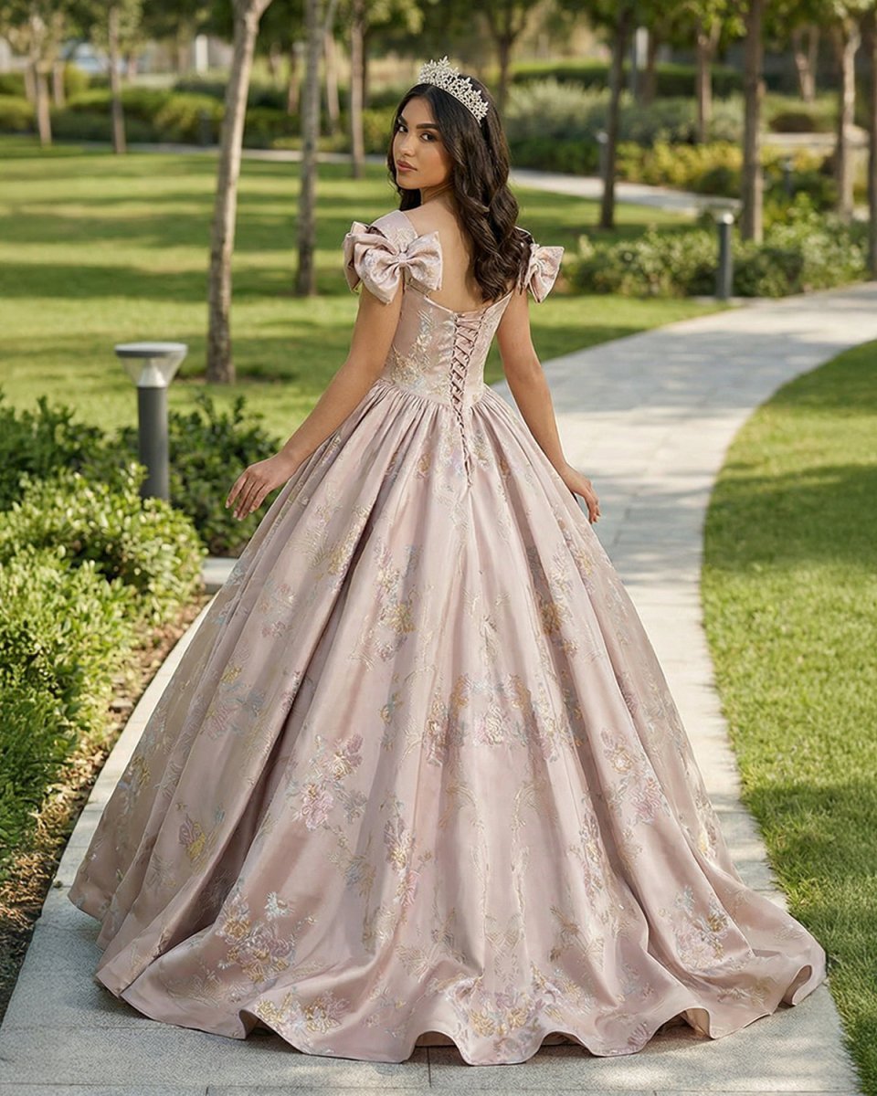 Elegant Ball Gown Pink Beaded Floral Appliques Quinceanera Dress - Curvevia