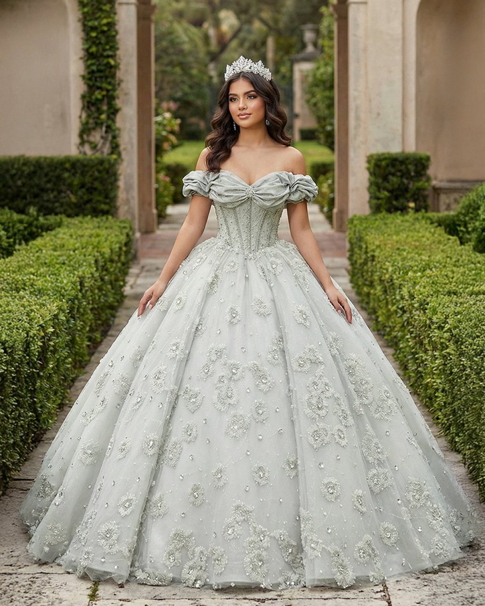 Quinceanera Dress Elegant Grey Quinceanera Dresses Sweetheart Sleeveless Ball Gown Party Dresses - Curvevia