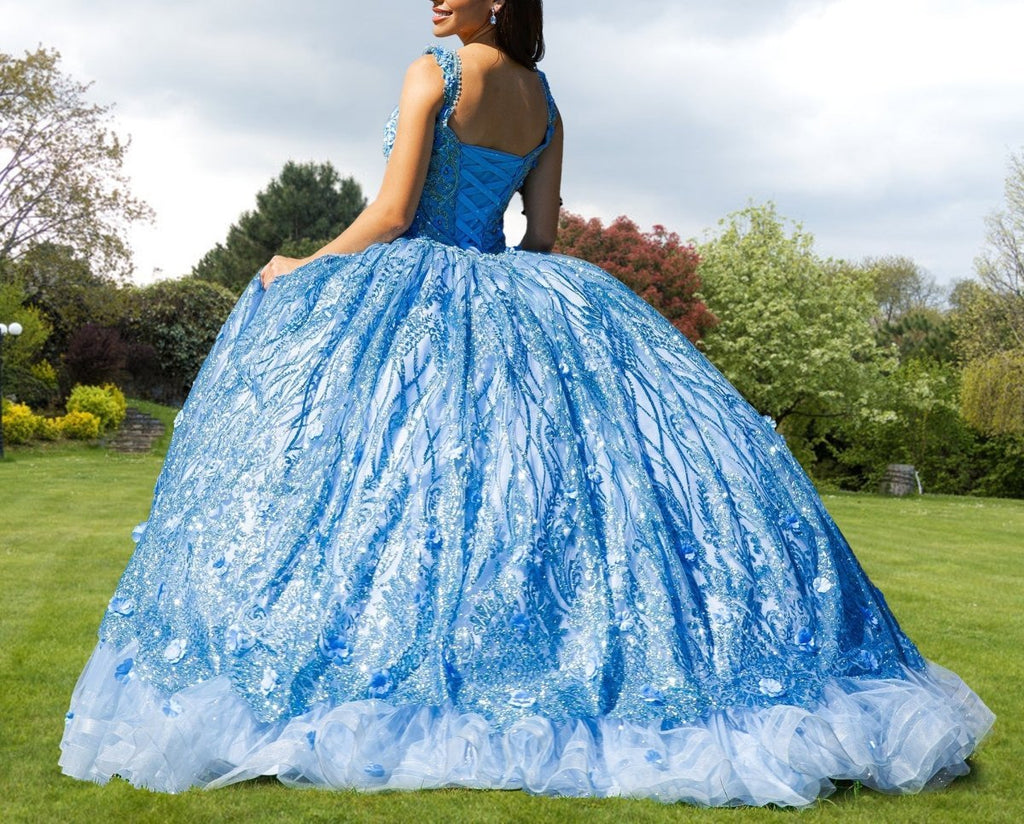Ball Gown Lace V-Neck Sky Blue Quinceanera Dress - Curvevia