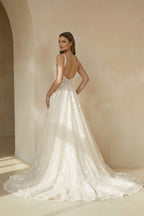 Gorgeous Scoop Neck Open Back Lace Wedding Dresses - Curvevia