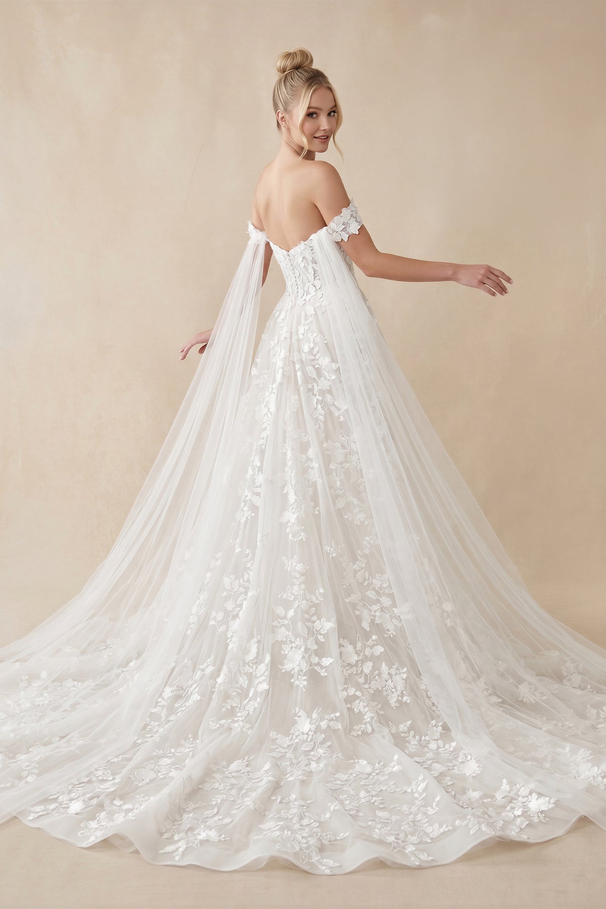 Gorgeous Ball Gown Sweetheart Lace Tulle Wedding Dresses - Curvevia