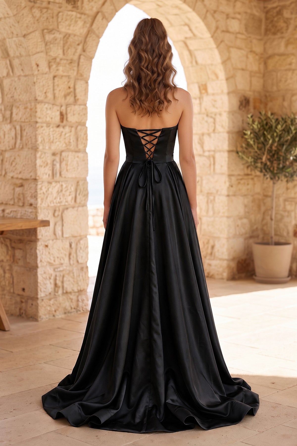 Black Strapless Satin Long Evening Dress With High Split - Curvevia
