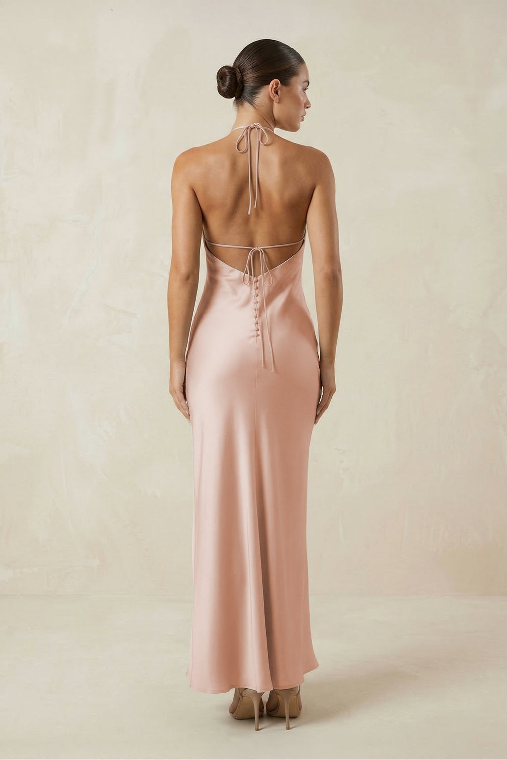 Halter Satin Sheath Midi Bridesmaid Dress in Pale Blush - Curvevia
