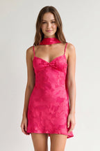 Red Jacquard Chiffon Cami Straps Sheath Homecoming Dress with Scarf - Curvevia