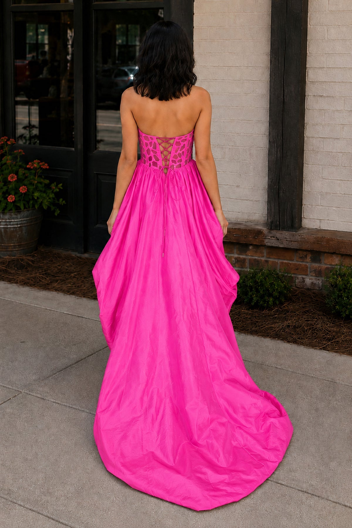 Sparkly Red Sweetheart Mirror High-Low Wedding Guest Dress - Curvevia