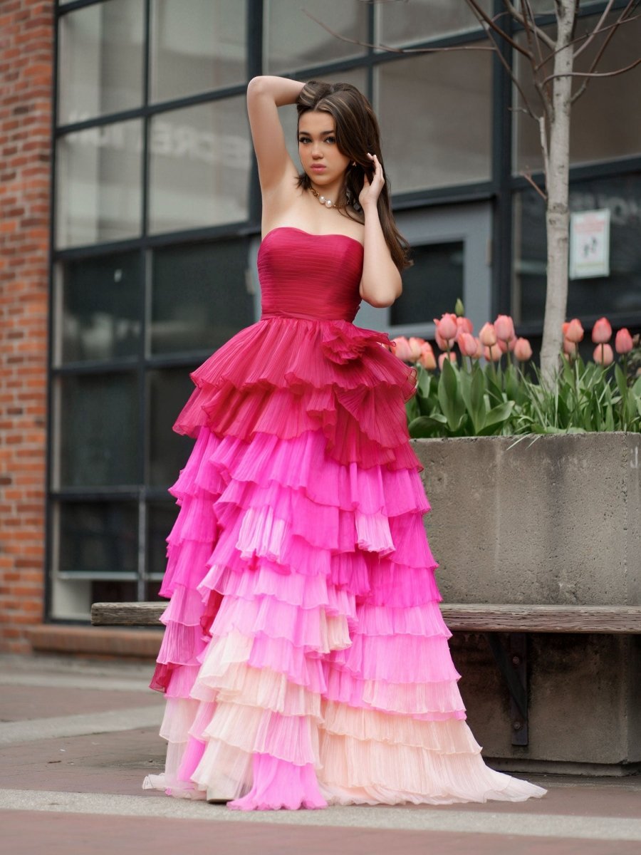 Sweetheart Pleated Bodice Long Wedding Guest Dress with Ruffles - Curvevia