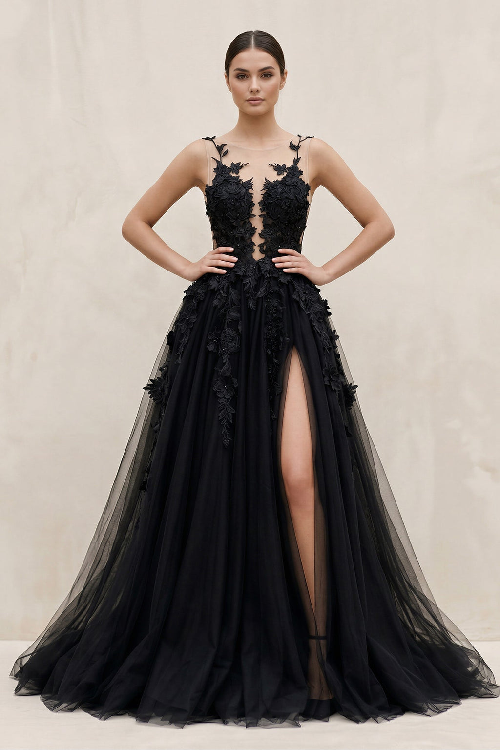 Sexy Black Lace Appliques Sleeveless Tulle Backless Wedding Dresses with Veil - Curvevia
