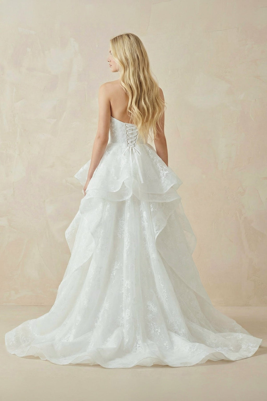 Lace Open Back Sweetheart Cascading Ruffles Sleeveless Bridal Ball Gown - Curvevia