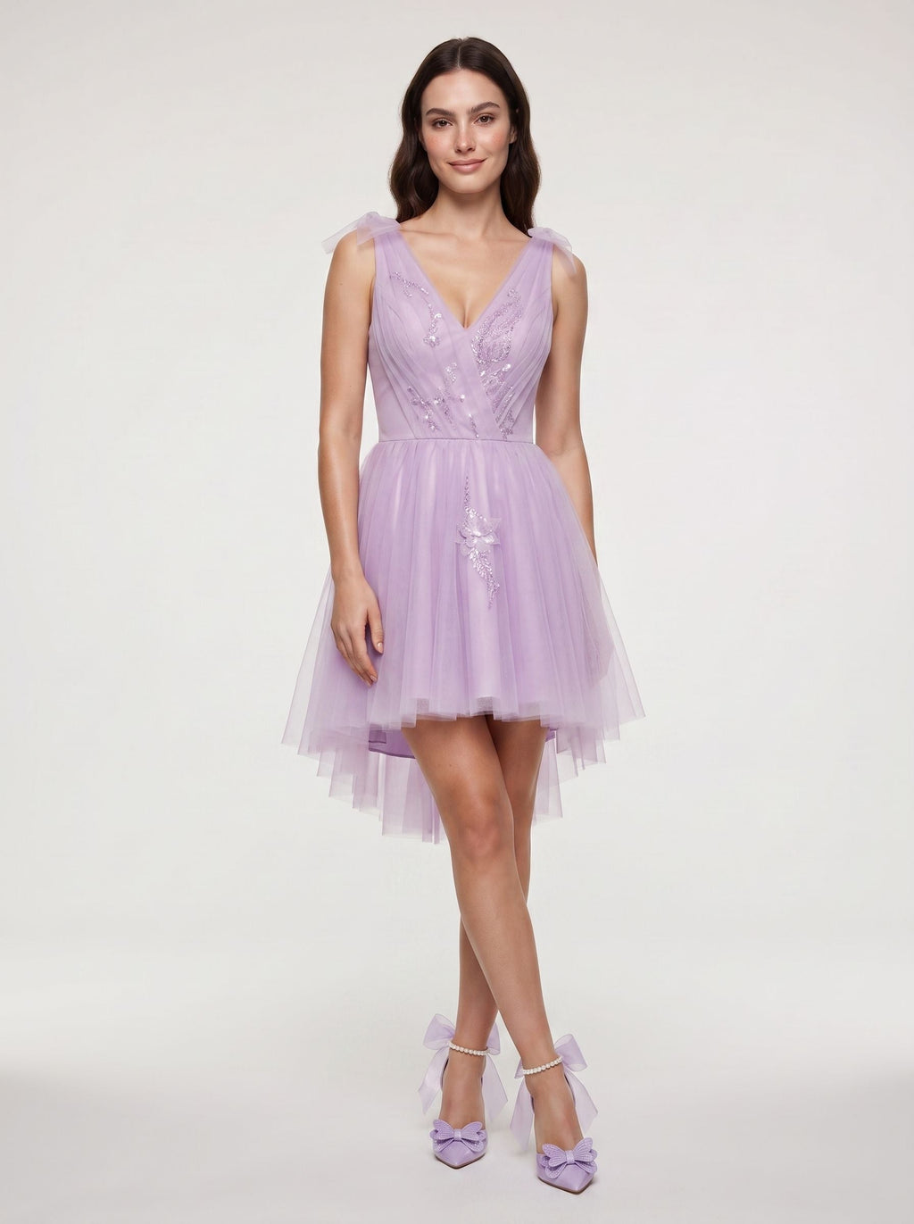 Lilac Tulle A-Line V-Neck Short Dress with Lace Appliques - Curvevia