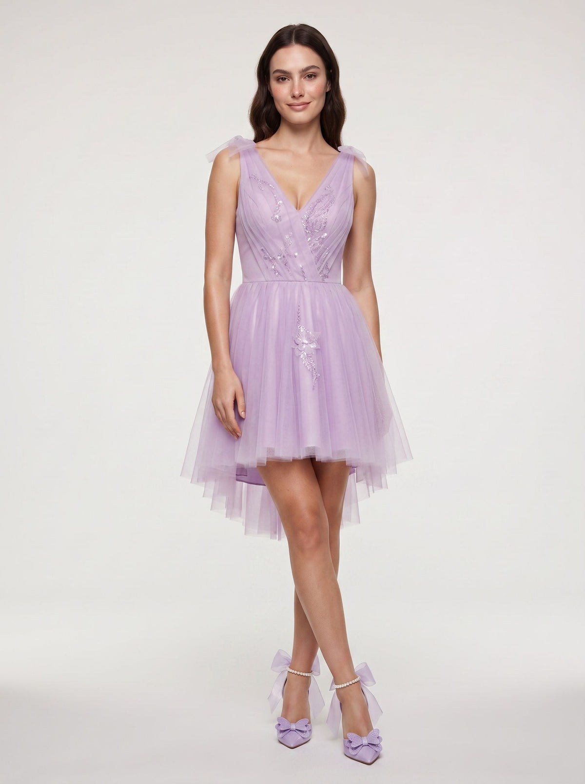 Lilac Tulle A-Line V-Neck Short Dress with Lace Appliques - Curvevia