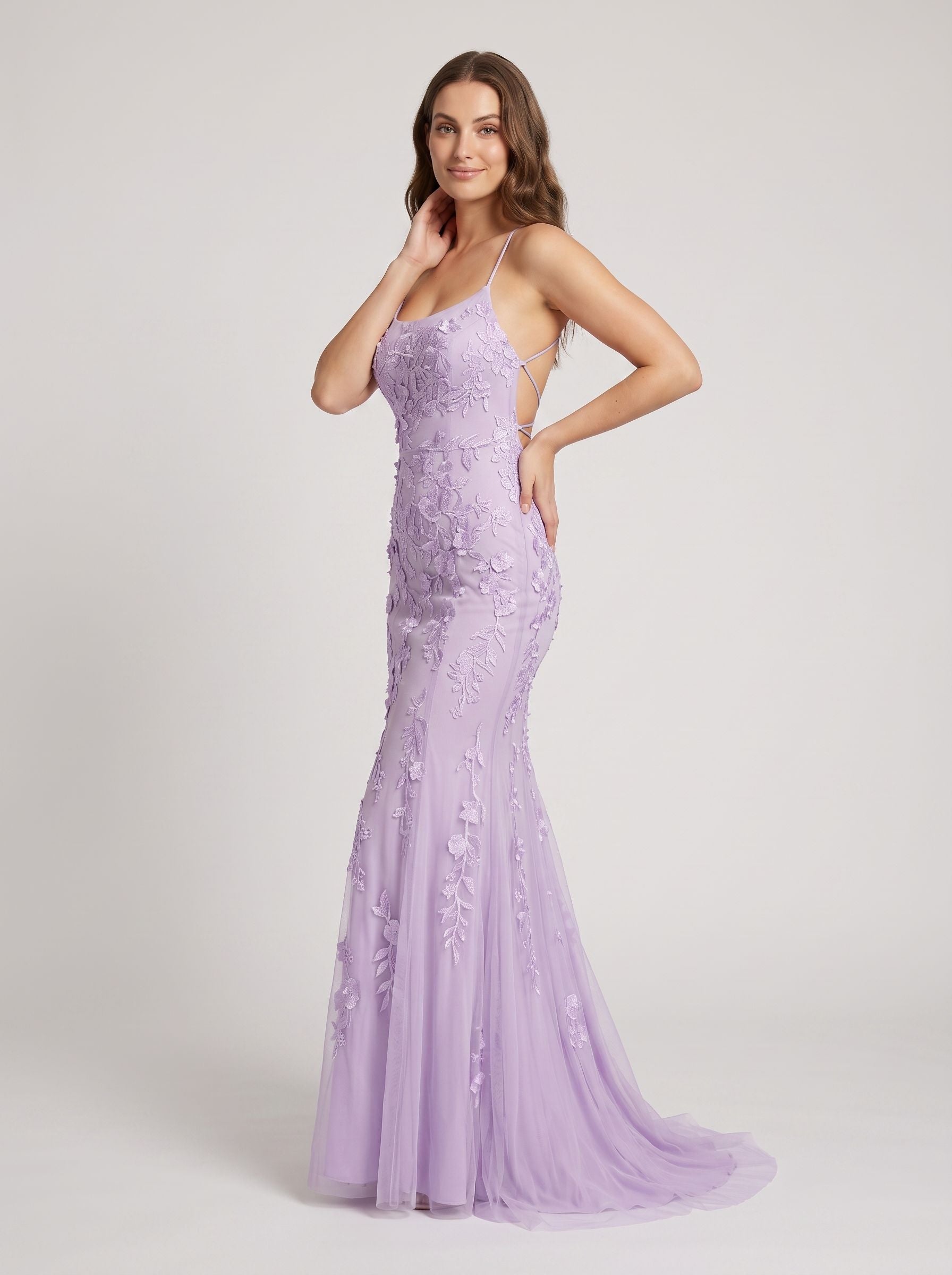 Lavender Tulle Mermaid Halter neckline Lace-up Floor-Length Dress with Appliques - Curvevia
