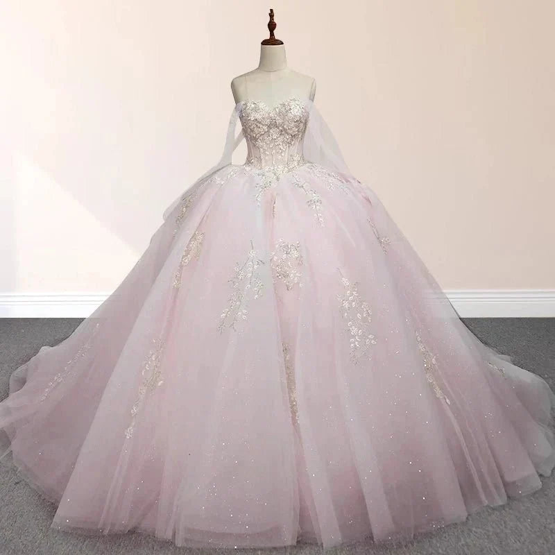 Light Pink Ball Gown Appliqued Quinceañera Dresses - Curvevia