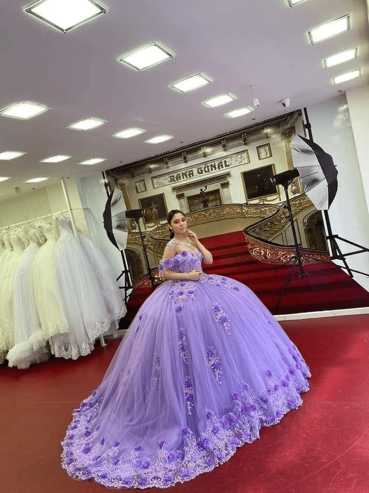 Ball Gown Lace Off-the-Shoulder Lavender Quinceanera Dress - Curvevia